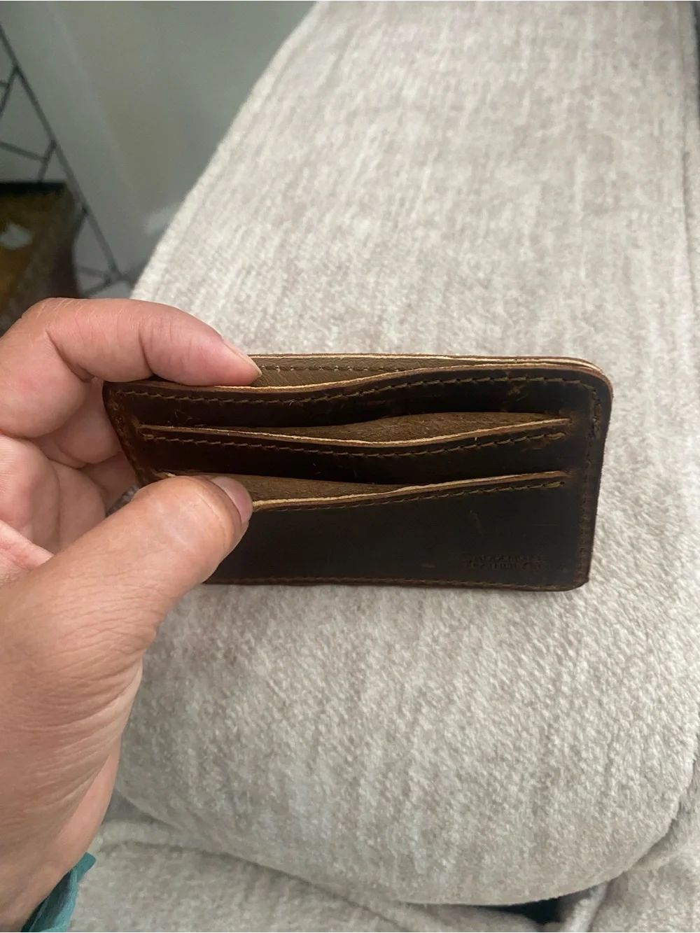 Saddleback Leather Co. Men’s Brown Logo Accent Credit Card Wallet Card Holder